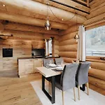 Zwoasom Chalet *